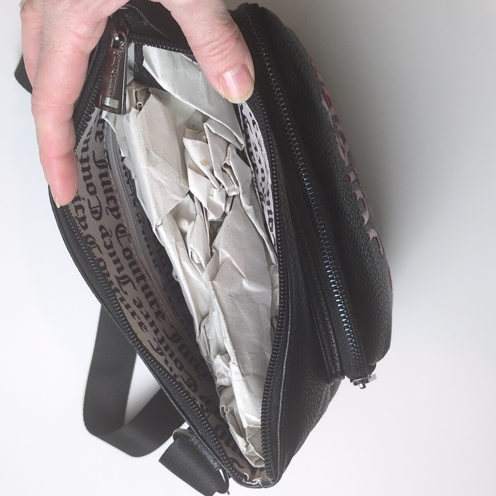 Juicy Couture All Nighter Black Vegan Leather Adjustable Strap Crossbody Bag NWT - Picture 11 of 17